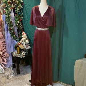 Elegant Burgundy Maxi Dress with Belt
